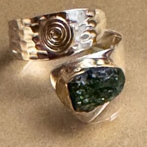 Genuine Czech Moldavite 925 Sterling Silver Spiral Green Stone Ring